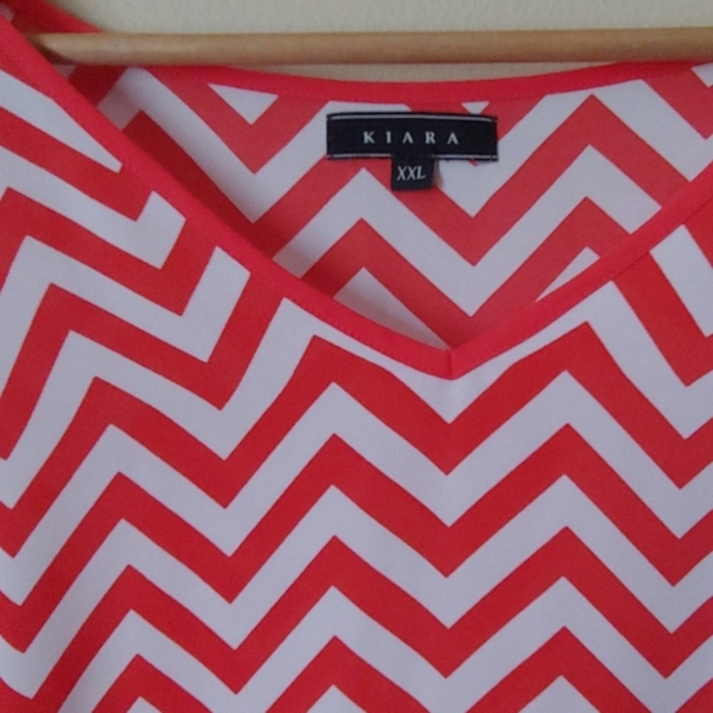 Kiara XXL Blouse - Picture 3 of 6
